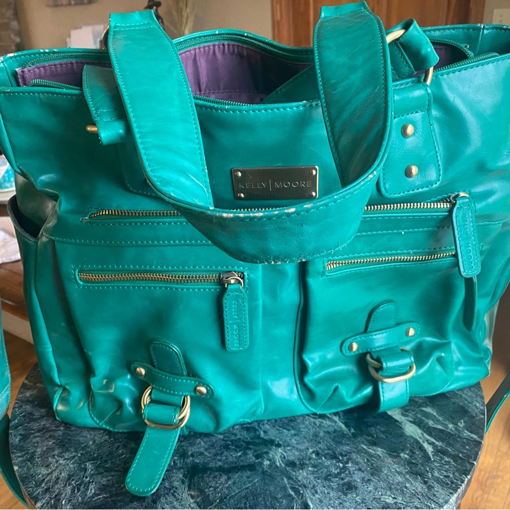 Kelly Moore Libby Bag - stunning Kelly green color - Diaper Bag Carry On